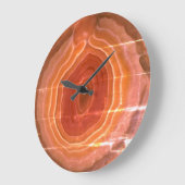 Grande Horloge Ronde Stone orange contemporain (Angle)
