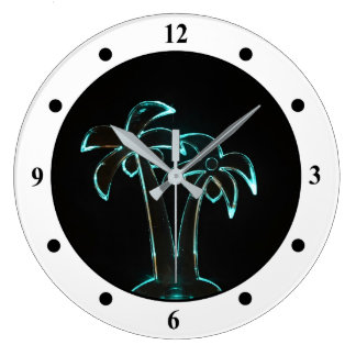 Grande Horloge Ronde The Look of Neon Lit Up Tropical Palm Trees