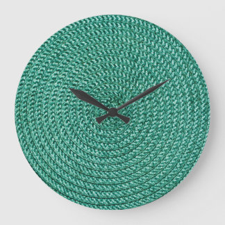 Grande Horloge Ronde Tissu vert tressé artificiel.