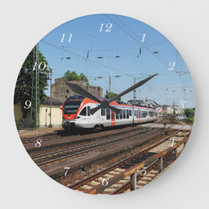 Grande Horloge Ronde Train de voyageurs à Rüdesheim