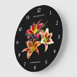 Grande Horloge Ronde Trio Élégant de Daylilies Florales Jaunes Roses