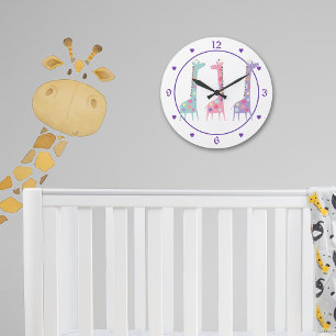 Grande Horloge Ronde Trois girafes tachetées Purple Heart pour enfants