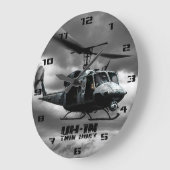 Grande Horloge Ronde UH-1N Twin Huey (Angle)