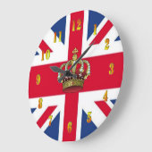 Grande Horloge Ronde UK Queen Crown Wall Clock (Angle)