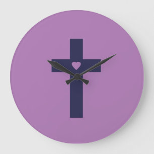 Grande Horloge Ronde Une croix avec un cœur 