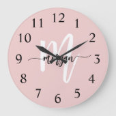 Grande Horloge Ronde Vierge rose moderne Script Girl Monogramme Nom (Recto)