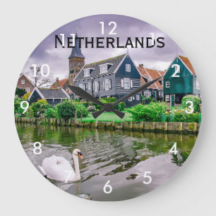 Grande Horloge Ronde Village néerlandais de Marken aux Pays-Bas