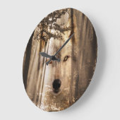 Grande Horloge Ronde Visage de loup dans les bois (Angle)