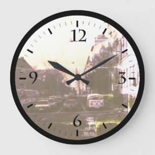 Grande Horloge Ronde Voitures de rue de la ville de Francfort Allemagne