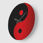 Grande Horloge Ronde Yin Yang Clock in Red and Black (Angle)