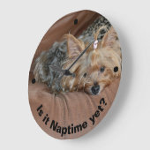 Grande Horloge Ronde Yorkshire Terrier dormant (Angle)