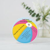 Grande, lumineuse invitation d'anniversaire de (Debout devant)