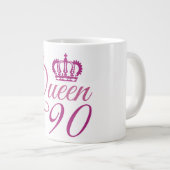 Grande Tasse 90e anniversaire Reine (Devant droit)
