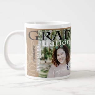 Grande Tasse Affiche de fin d'études stylisée marron