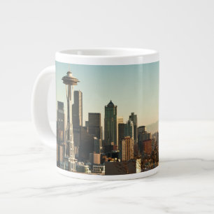 Grande Tasse Aiguille du centre d'horizon et d'espace de