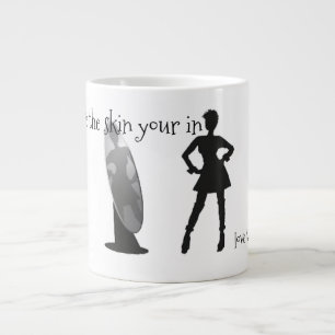 Grande Tasse Aimez la peau dans laquelle vous êtes 