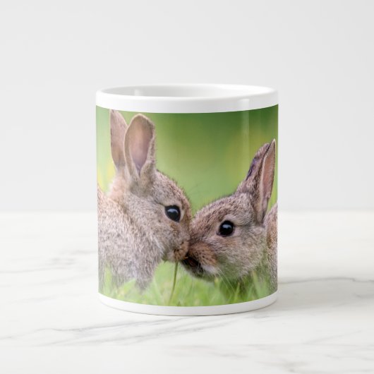 Grande Tasse Animaux de bébés cutest | Bunny Kiss (Devant)