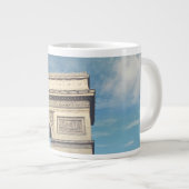 Grande Tasse Arc de triomphe (Devant droit)