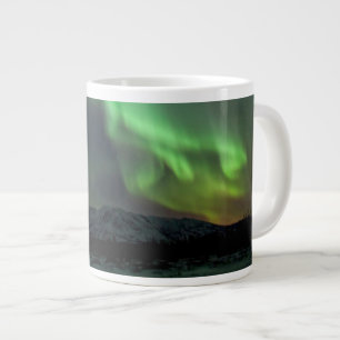 Grande Tasse Aurores boréales Whitehorse, Yukon