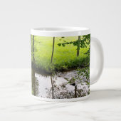 Grande Tasse Belle forêt belge et rivière, voyage (Devant droit)