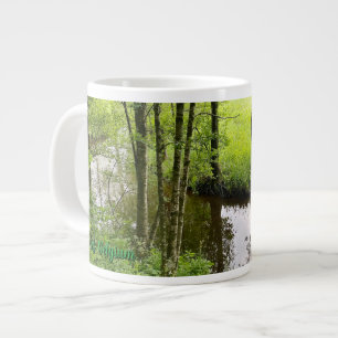 Grande Tasse Belle forêt et rivière belge, voyage