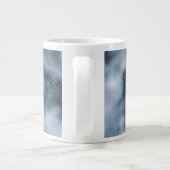 Grande Tasse Berger allemand noir dans la couverture de duvet d (Dos)