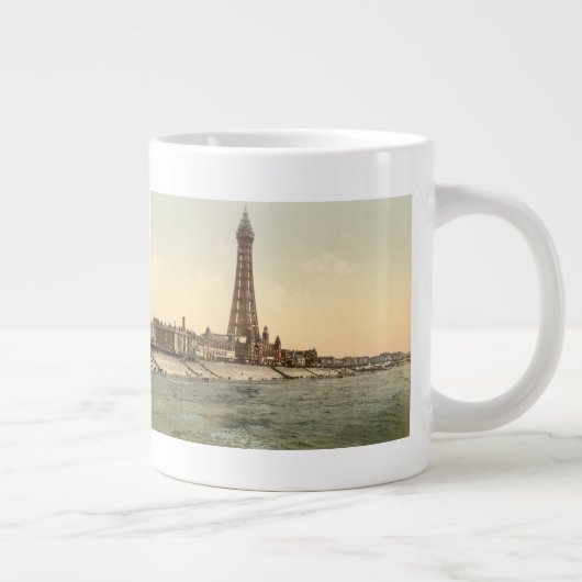 Grande Tasse Blackpool Tower I, Lancashire, Angleterre (Droite)