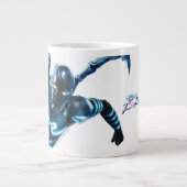 Grande Tasse Bleu Beetle Leaping Caractère Art (Devant)