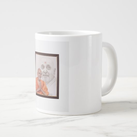 Grande Tasse Bouchon de spécialité (Devant droit)