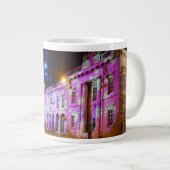 Grande Tasse Bouchon de spécialité (Devant droit)