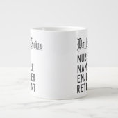 Grande Tasse Cadeau de retraite pour une infirmière. Infirmière (Devant)