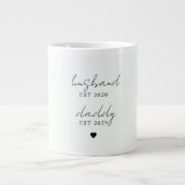 Grande Tasse Cadeau personnalisé pour mari et papa de l'année E (Devant)