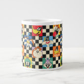 Grande Tasse Caractères LOONEY TUNES™ sur Checker noir et blanc (Devant)