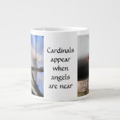 Grande Tasse Cardinal Photos & Citation : Les anges sont près ! (Devant)