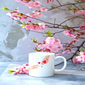 Grande Tasse "Chaîne romantique rouge des mains et des coeurs d