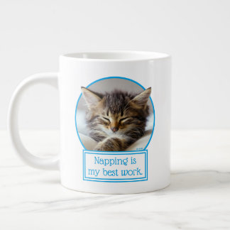 Grande Tasse Chaton dormant
