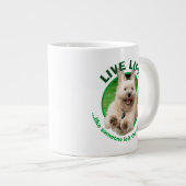 Grande Tasse Chien Courant Dans Le Jardin (Devant droit)