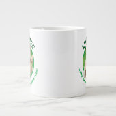 Grande Tasse Chien Courant Dans Le Jardin (Devant)