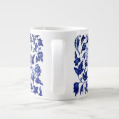 Grande Tasse Chinois bleu marine foncé motif floral sur blanc (Dos)