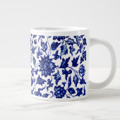 Grande Tasse Chinois bleu marine foncé motif floral sur blanc (Droite)