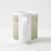 Grande Tasse Chiot d'or sur un canapé (Dos)