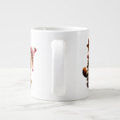 Grande Tasse Chipmunk Avec Pine Cone Tree (Dos)