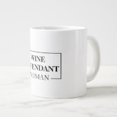 Grande Tasse Citation amusante d'une femme dépendante du vin mo (Devant droit)
