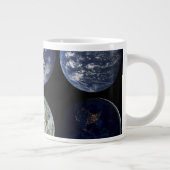 Grande Tasse Comparaison D'Image De Vues Iconiques De La Planèt (Droite)