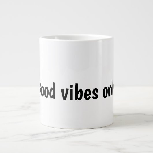 Grande Tasse Conception de typographie Good Vibes Only (Devant)
