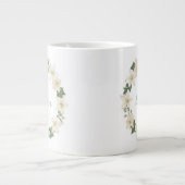Grande Tasse Conception élégante de lys botanique à monogramme (Devant)