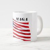 Grande Tasse Coupe MAGA de café (Devant droit)