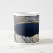 Grande Tasse Cratère aérienne Pingualuit, Québec, Canada. (Devant)