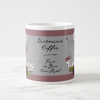 Grande Tasse Cute & I ❤️ True Crime.–Personalized Name