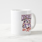 Grande Tasse Cute Valentine Unicorn – Mythically in Love (Devant droit)